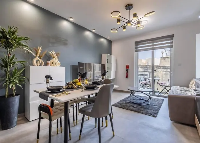 Velvet Noir By Solea * Sliema