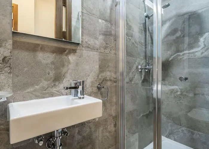 Velvet Noir By Solea