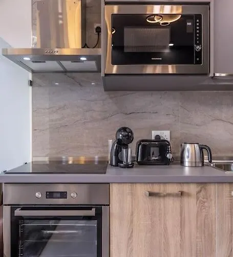 Velvet Noir By Solea Daire *